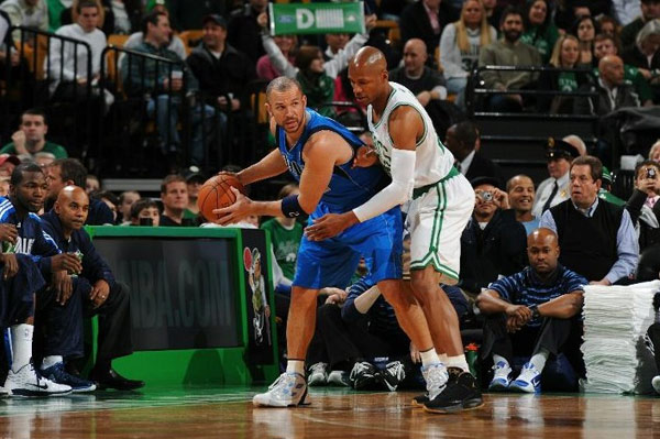 他们在接下 他们在接下