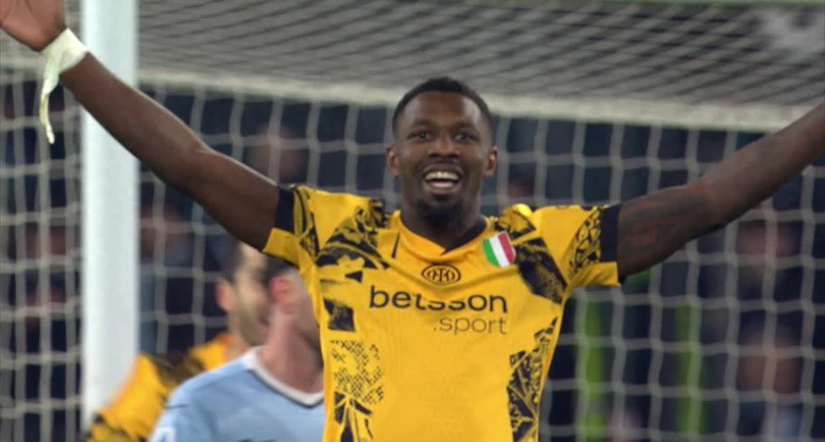 球员频繁转 球员频繁转