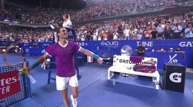 A焦点战里 A焦点战里