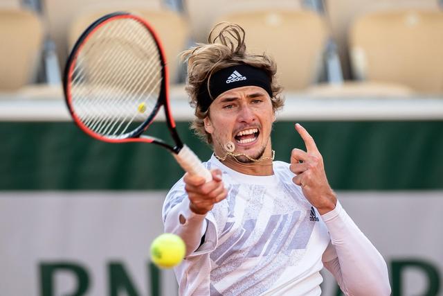 M站公开2025年最佳PC游戏榜单：《光与影》仅排第三